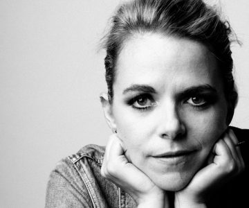 Aoife O’Donovan – Lay My Burden Down